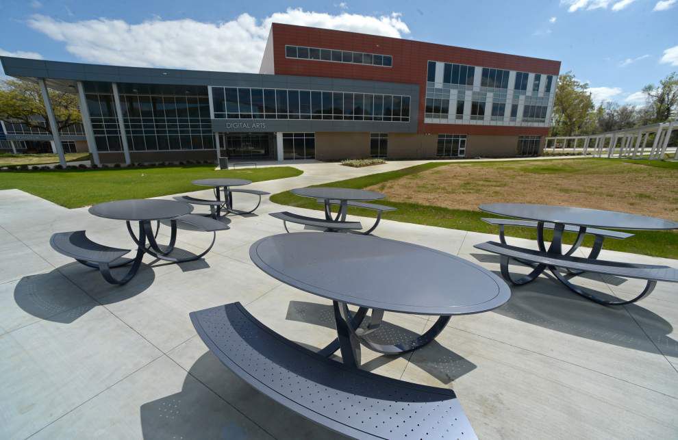 Southdowns? Lee Magnet? Strong opinions differ on whether to rename Baton Rouge’s Robert E. Lee High _lowres